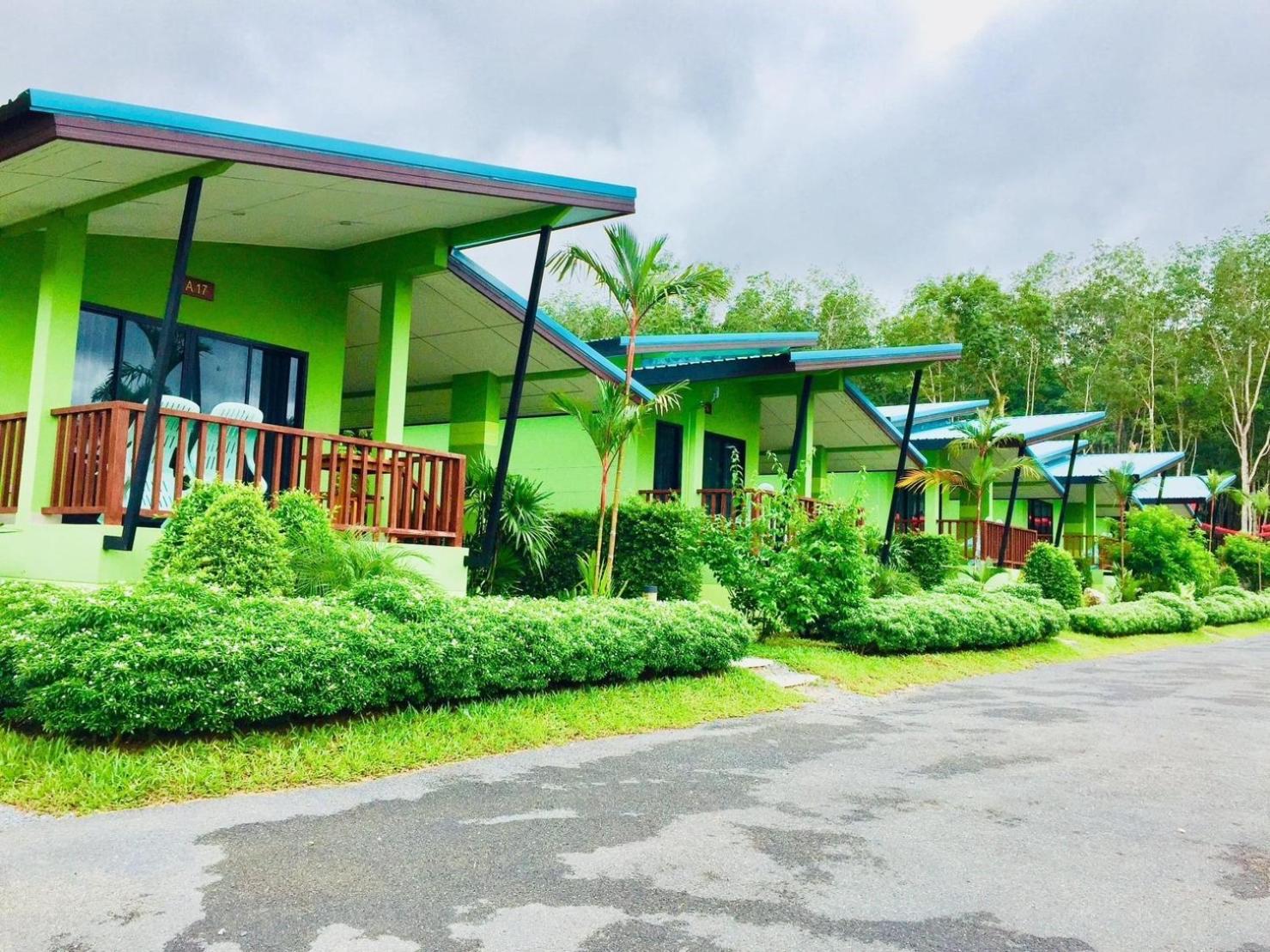 Infinite Resort And Cafe Krabi town Екстериор снимка